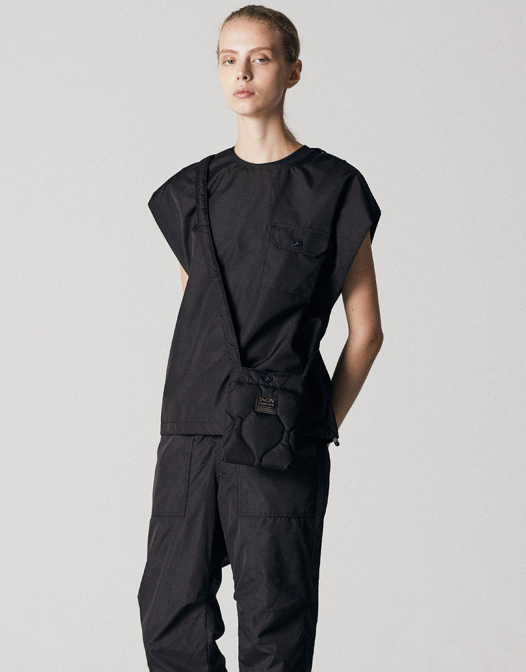 Military No Sleeve Nylon Tank - Black