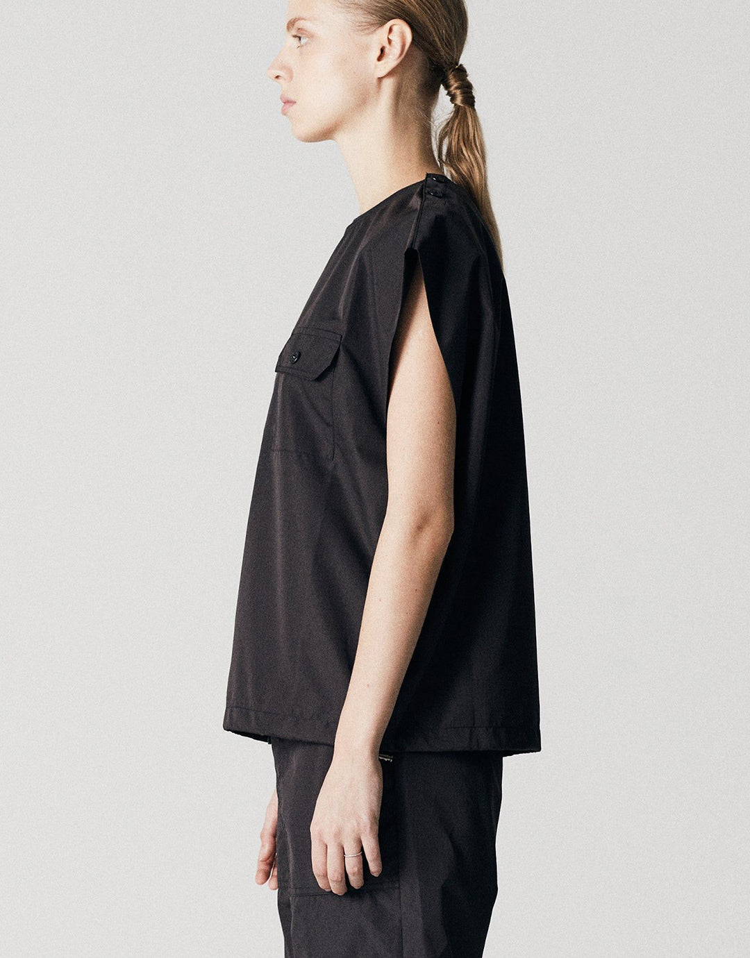 Military No Sleeve Nylon Tank - Black