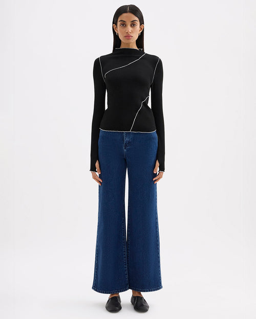 Aslan Long Sleeve Top - Black - Nude Lucy