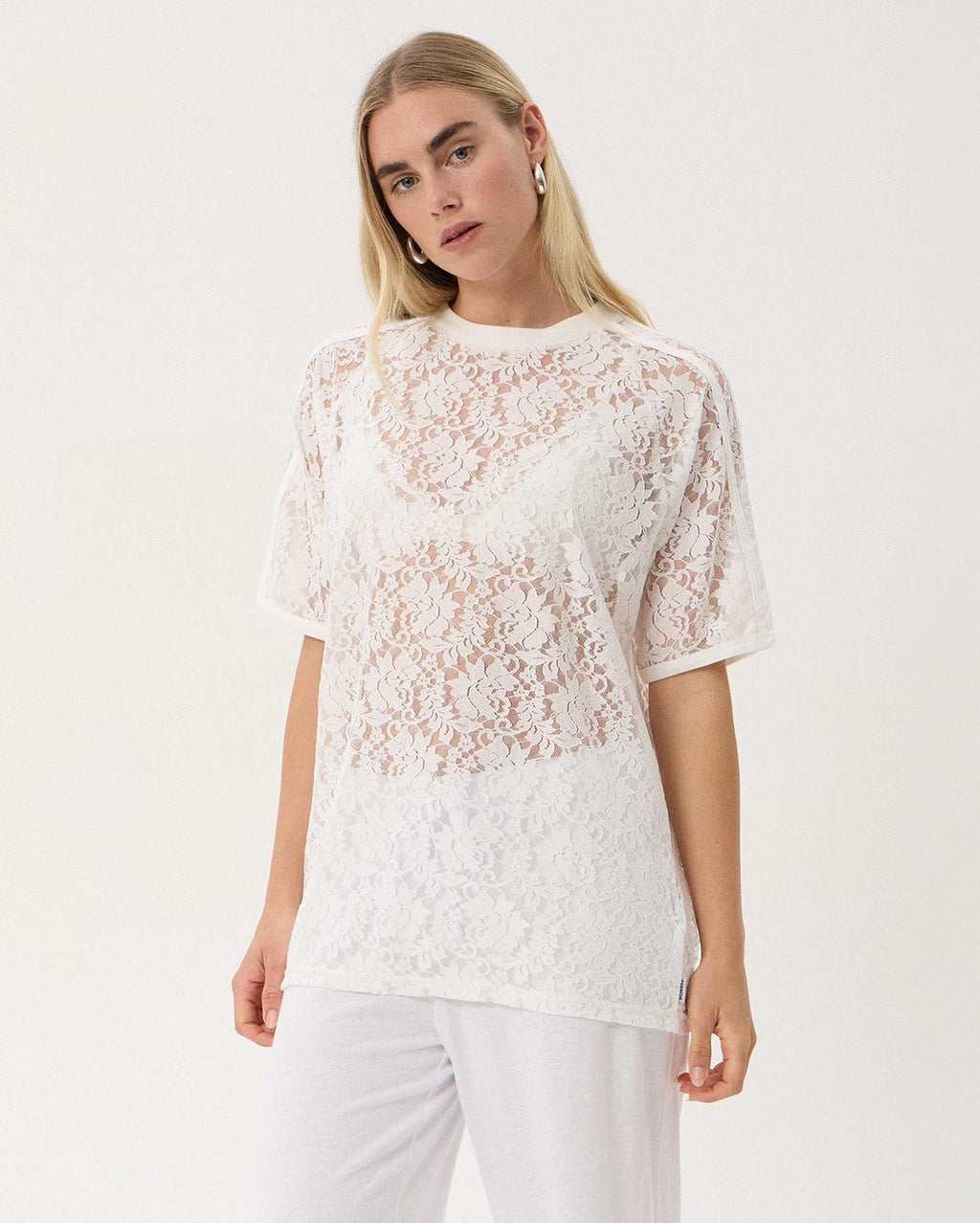 Angela - Recycled Lace Oversized Raglan Tee - White - Afends
