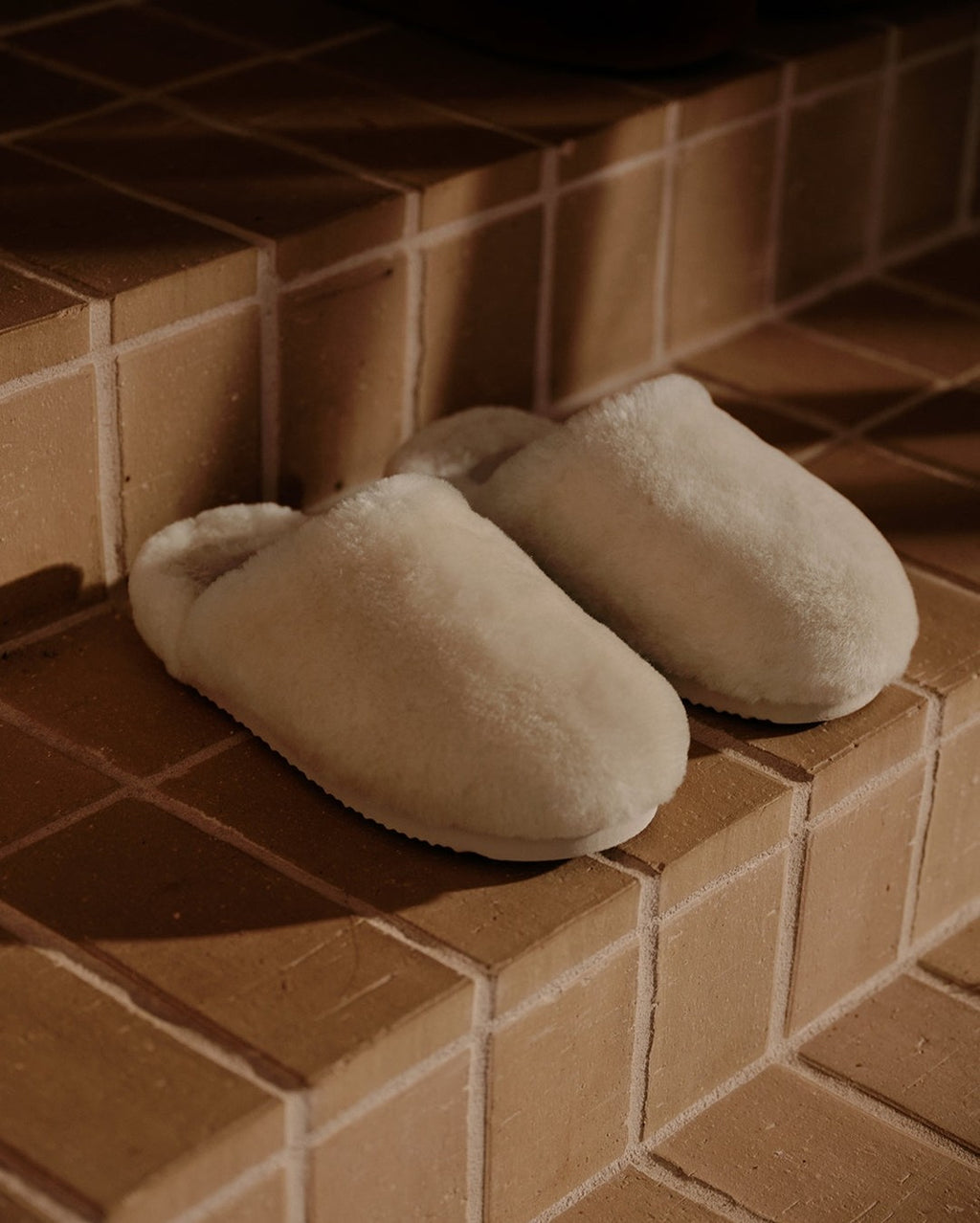 Sheepskin Slippers - Cream - Hommey