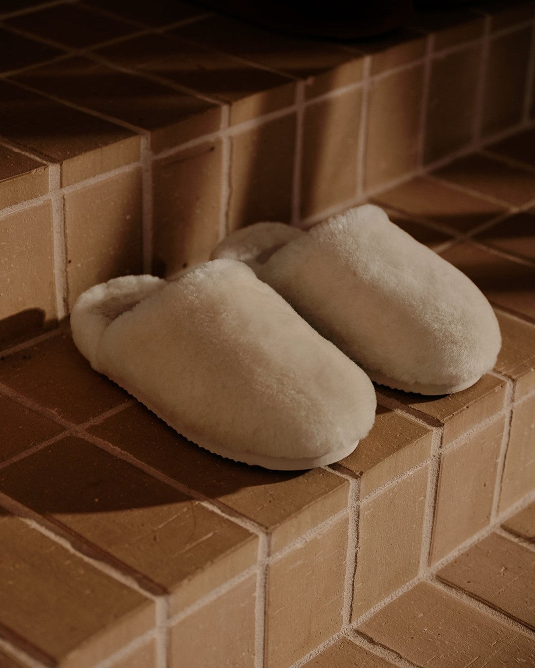 Sheepskin Slippers - Cream - Hommey