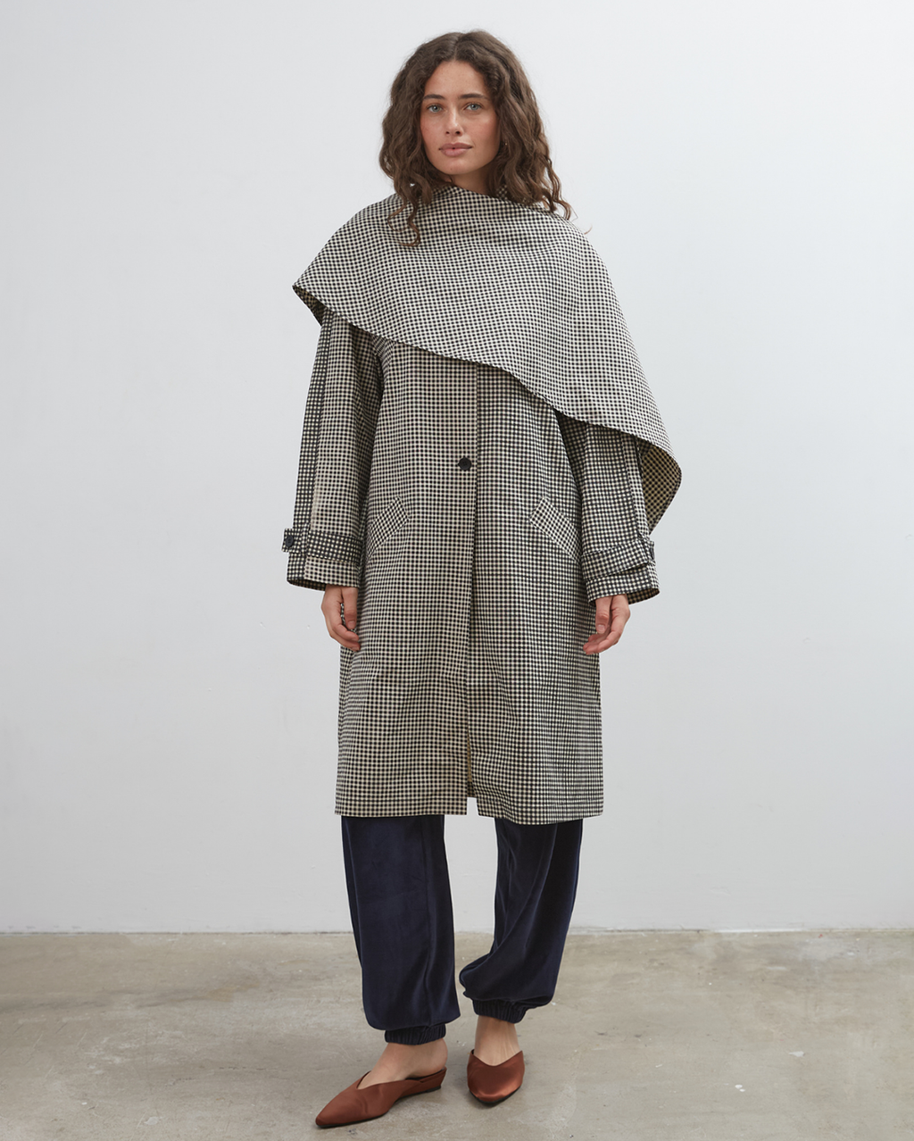 Lady Gingham Trench - Black/White - Commonplace Essentials
