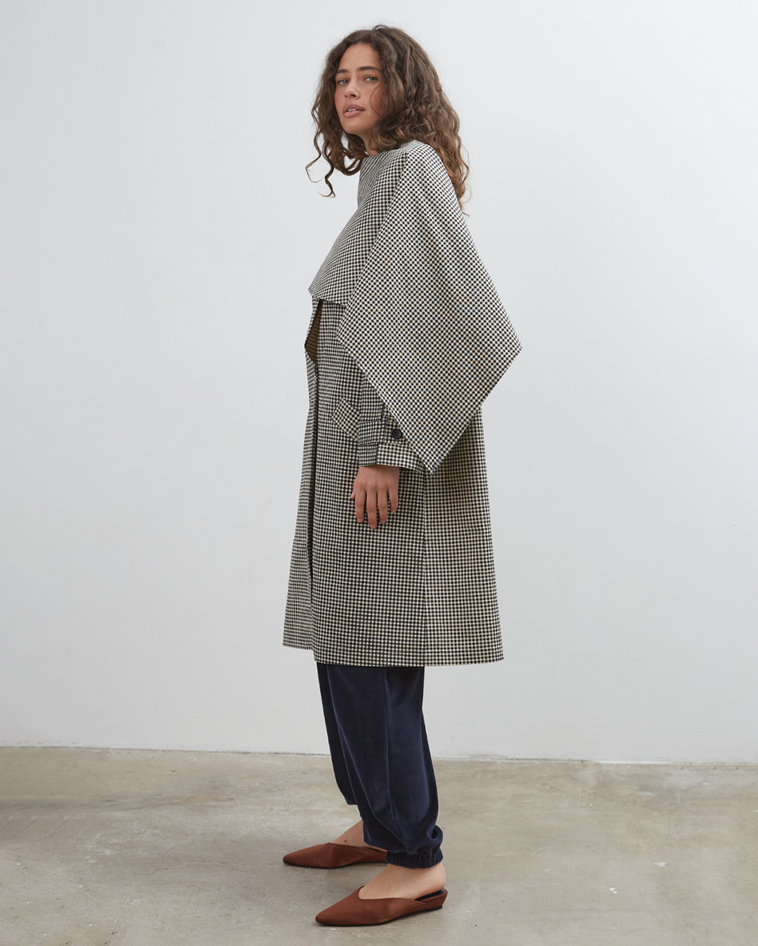 Lady Gingham Trench - Black/White - Commonplace Essentials