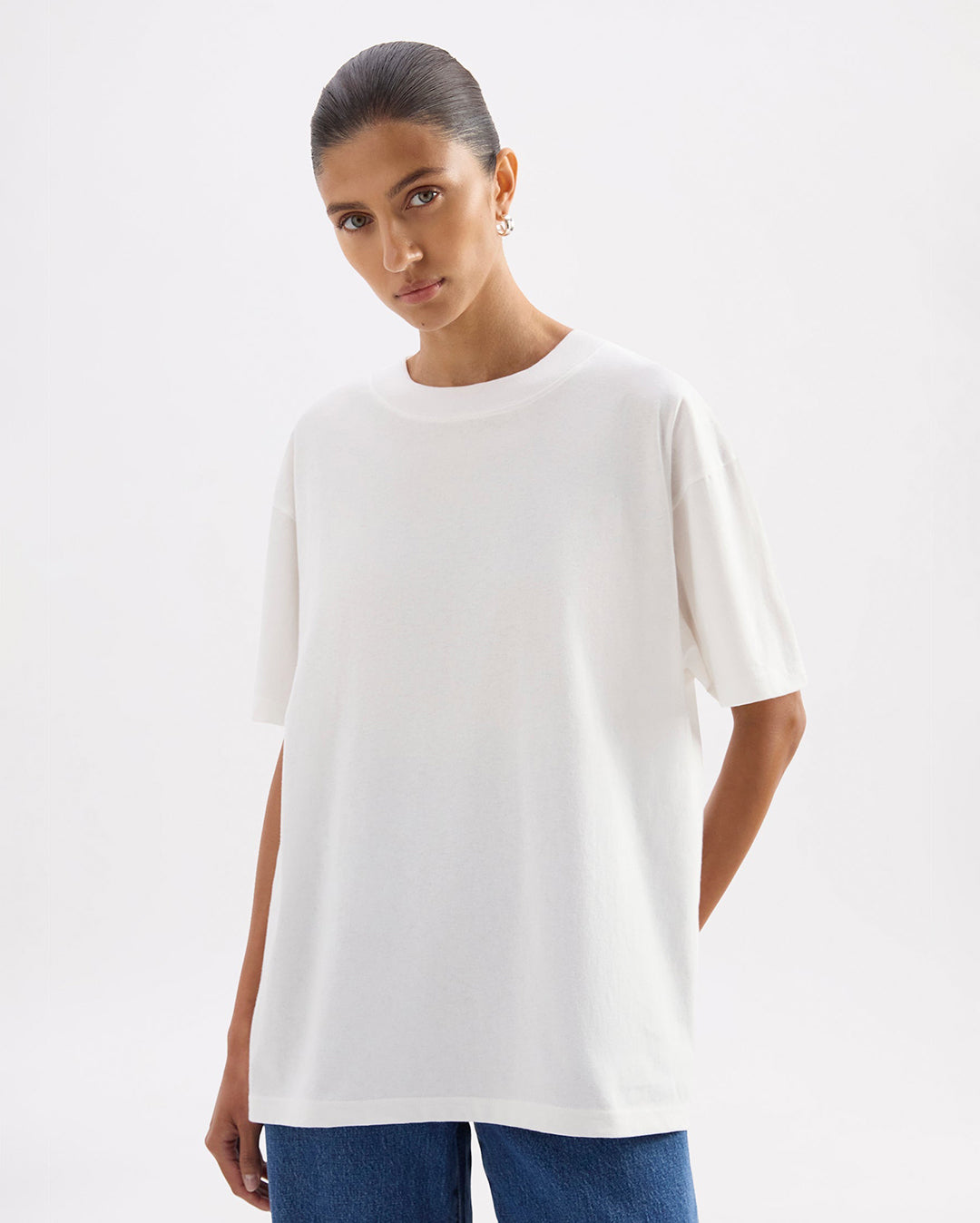 Organic Boyfriend Tee - White - Nude Lucy