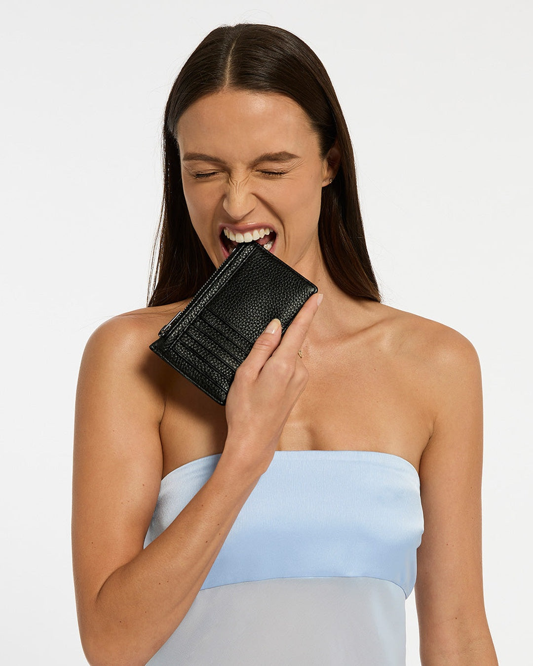 Avoiding Things Wallet - Black - Status Anxiety
