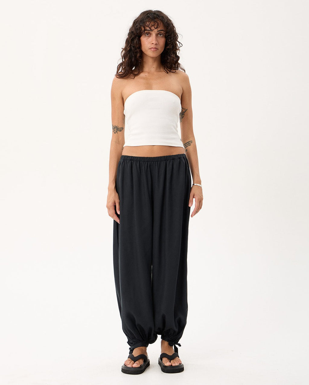 Lyana - Hemp Balloon Pant - Black - Afends