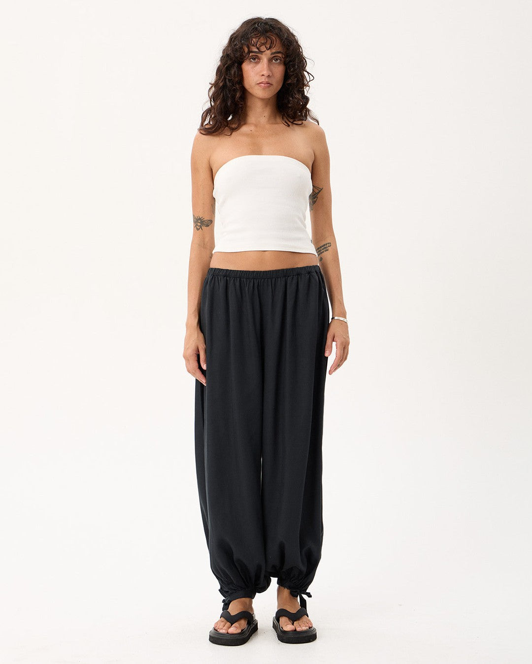 Lyana - Hemp Balloon Pant - Black - Afends