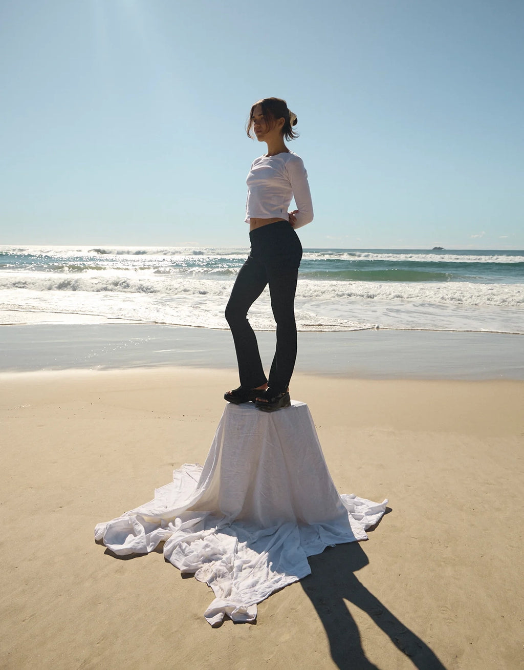 Focus Seersucker Flare Pant - Black