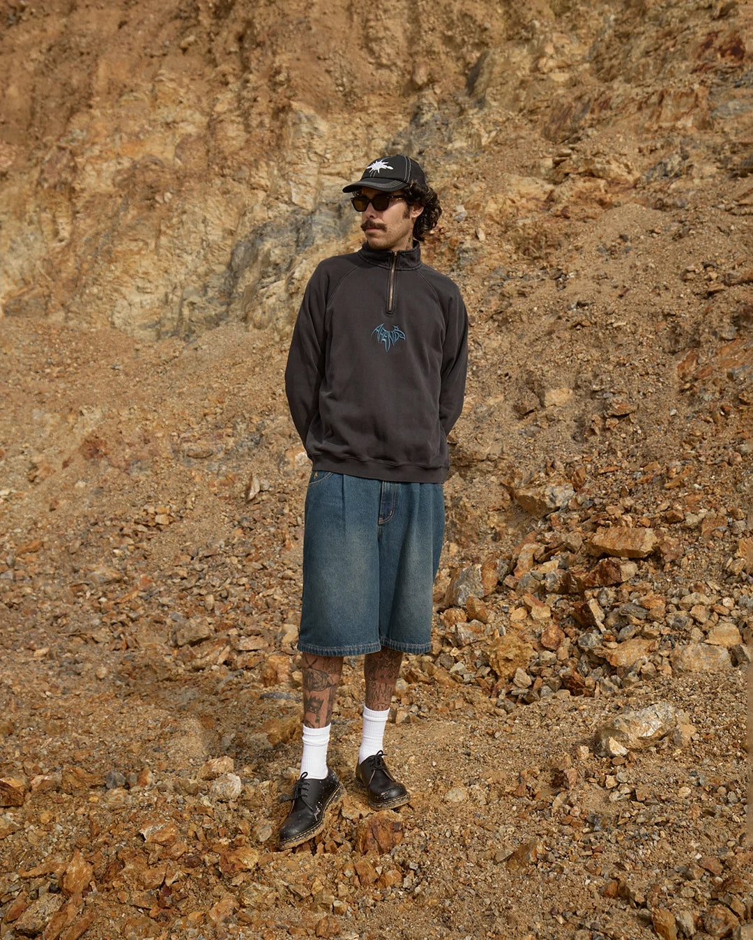 Fast Forward 24" Ultra Baggy Denim Pleated Shorts - Vintage Wash