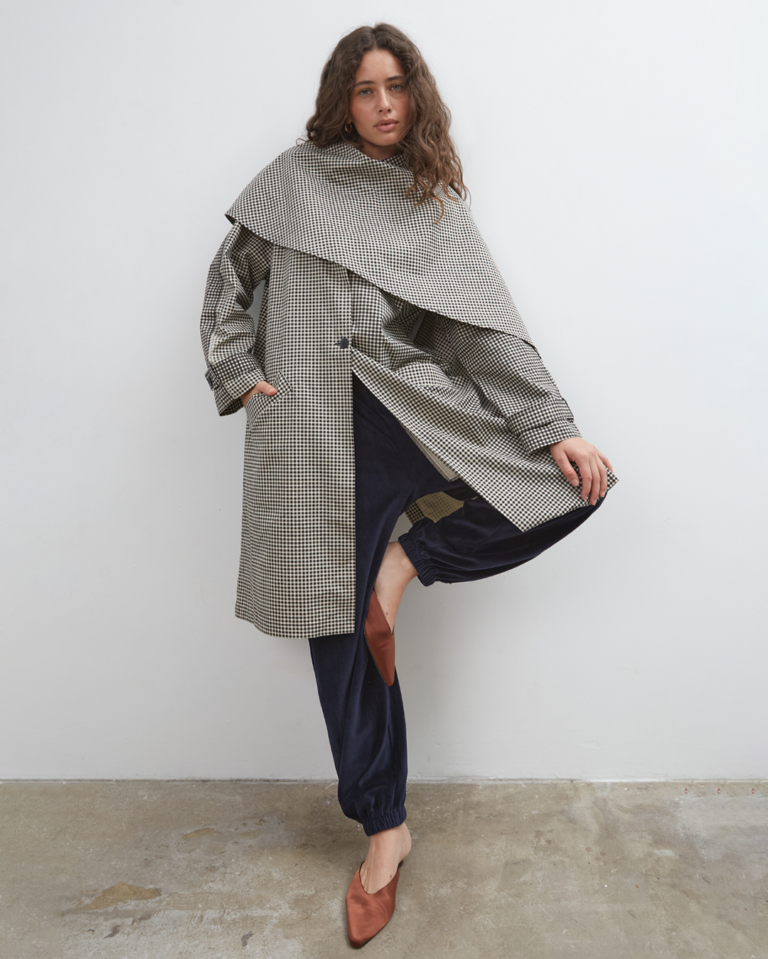 Lady Gingham Trench - Black/White - Commonplace Essentials