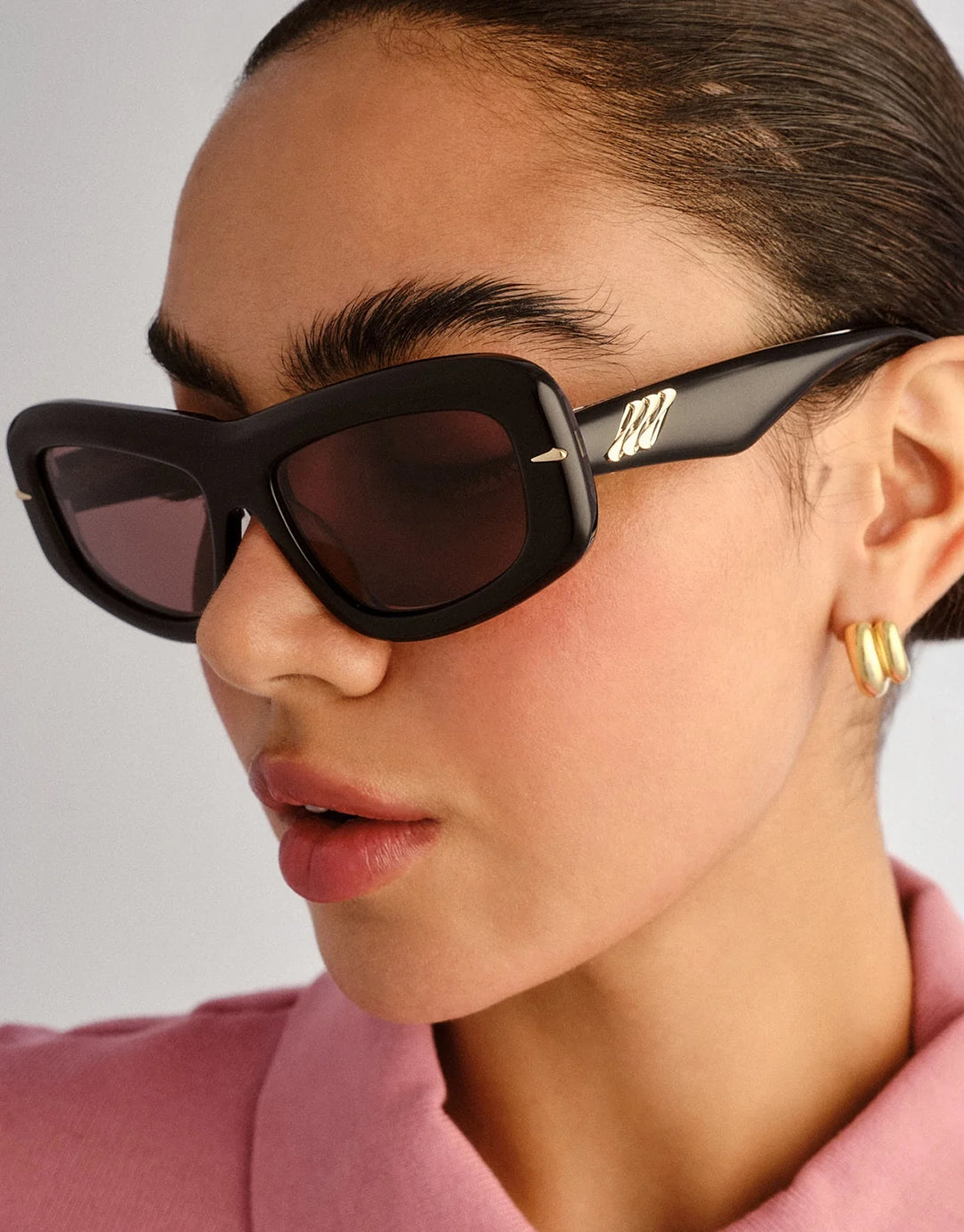 Numero Ocho Sunglasses - Obsidian Black