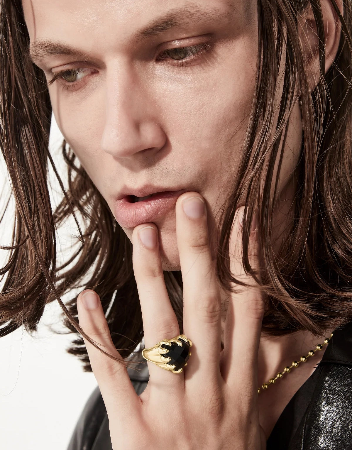 Love Claw Cocktail Ring - Gold Plated / Onyx