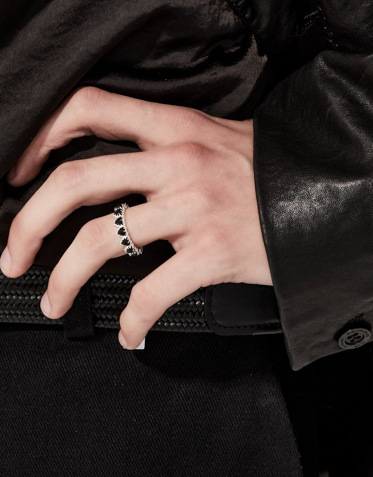 Love Claw Eternity Ring - Stirling Silver / Onyx