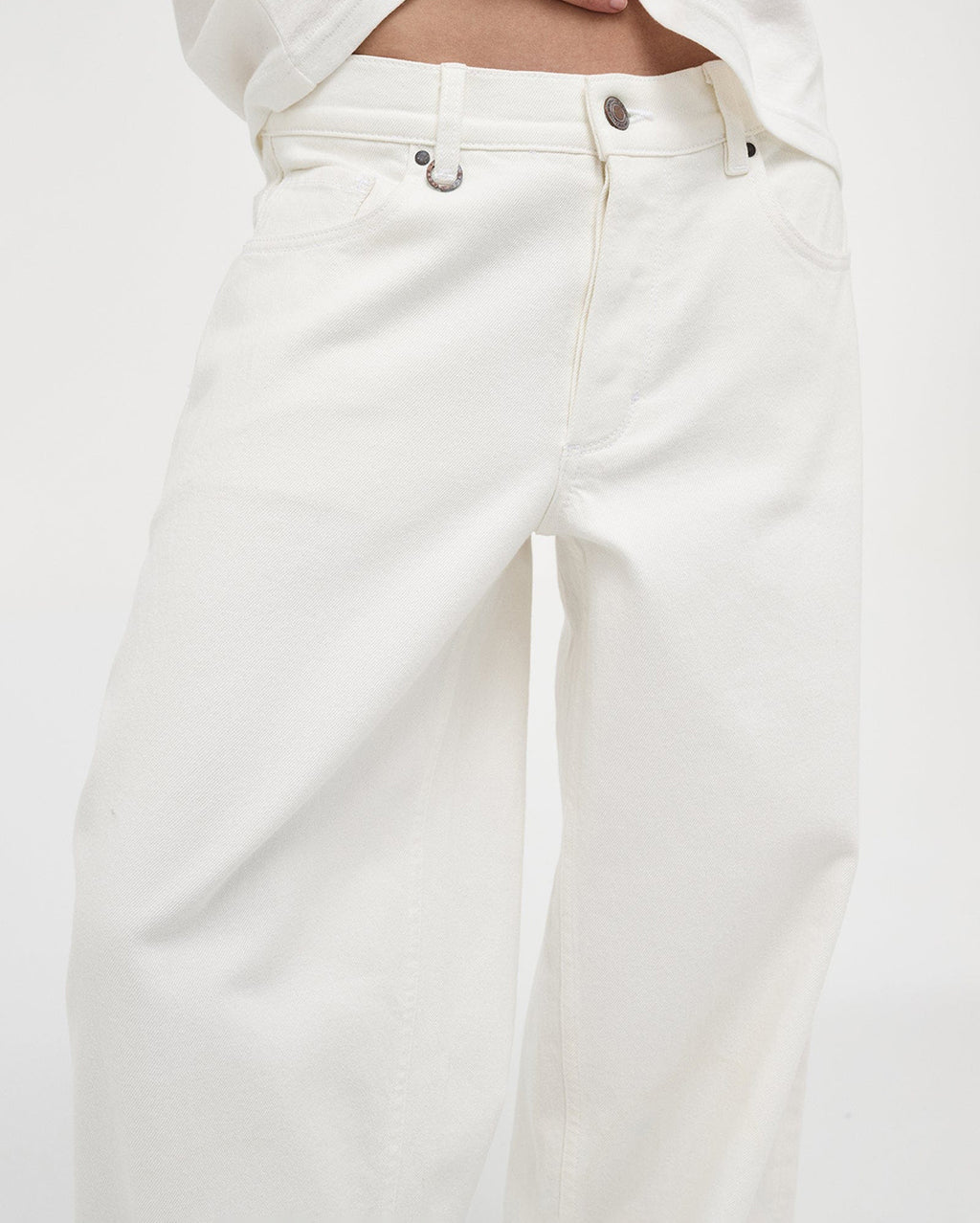 Nancy White Barrel Jeans - White