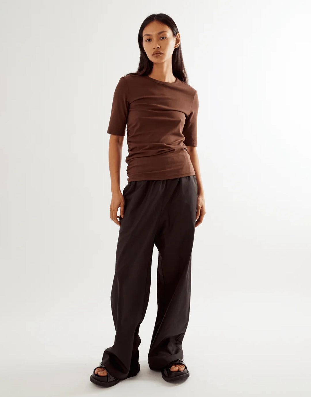 Ruched Short Sleeve T-Shirt - Chocolate