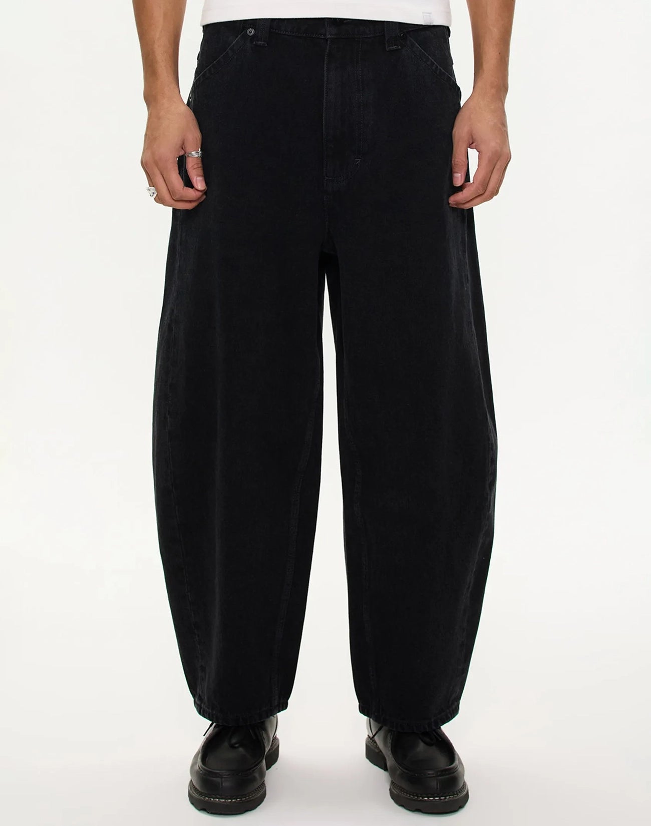A6 Skyler Big Cocoon Denim Jeans - Washed Black