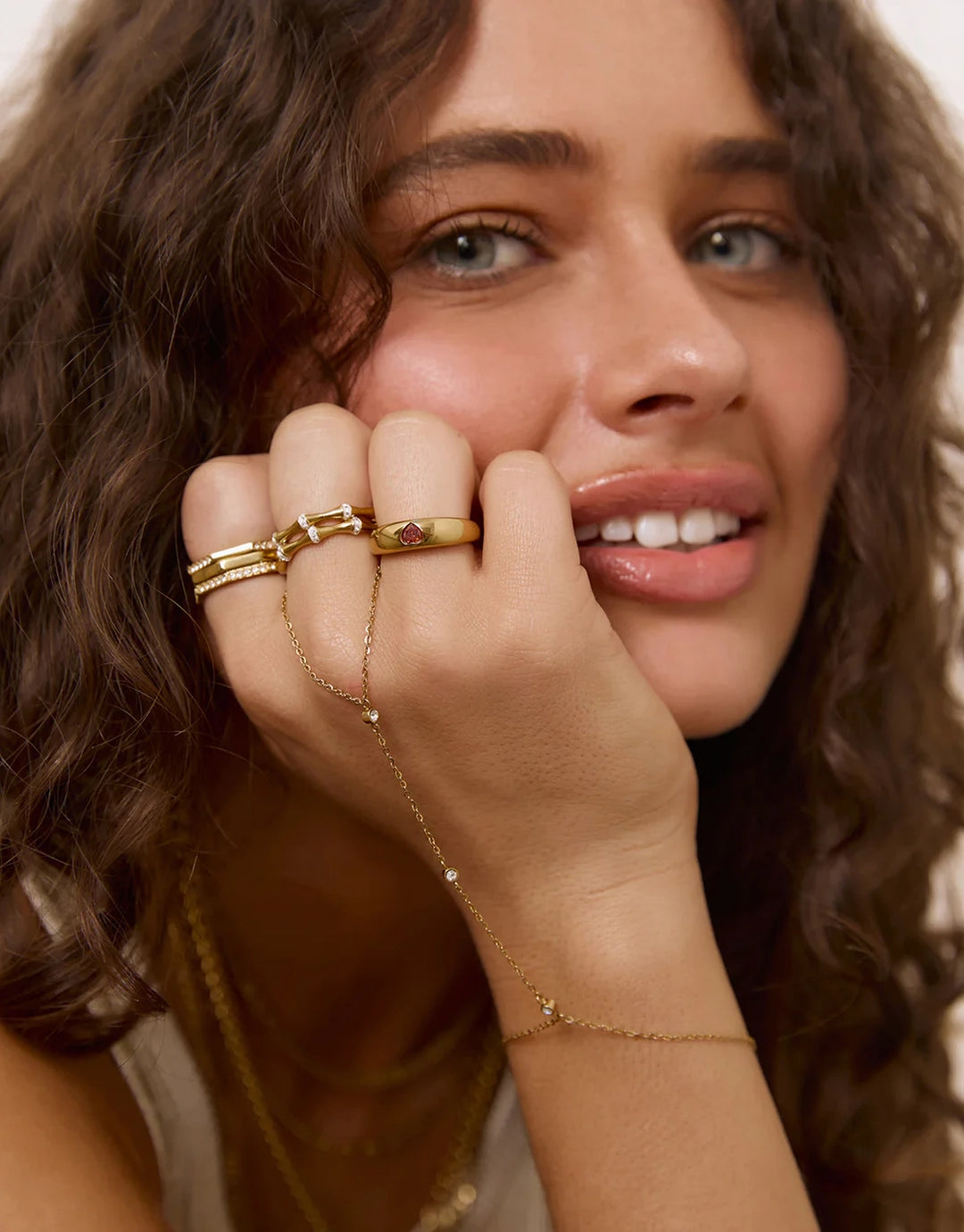 Mi Amour Gold Ring - Red