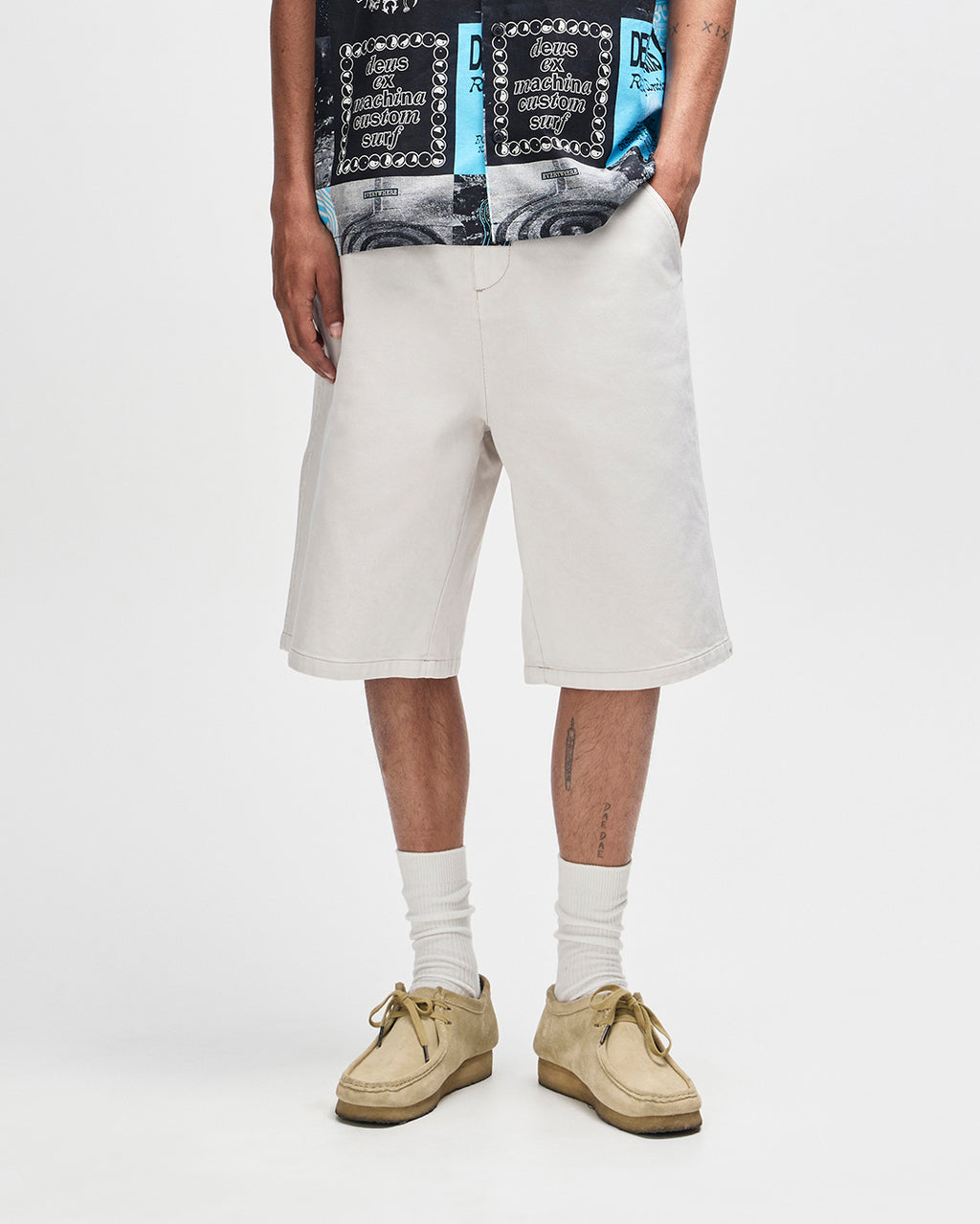 Stringer Walk Short - Dirty White