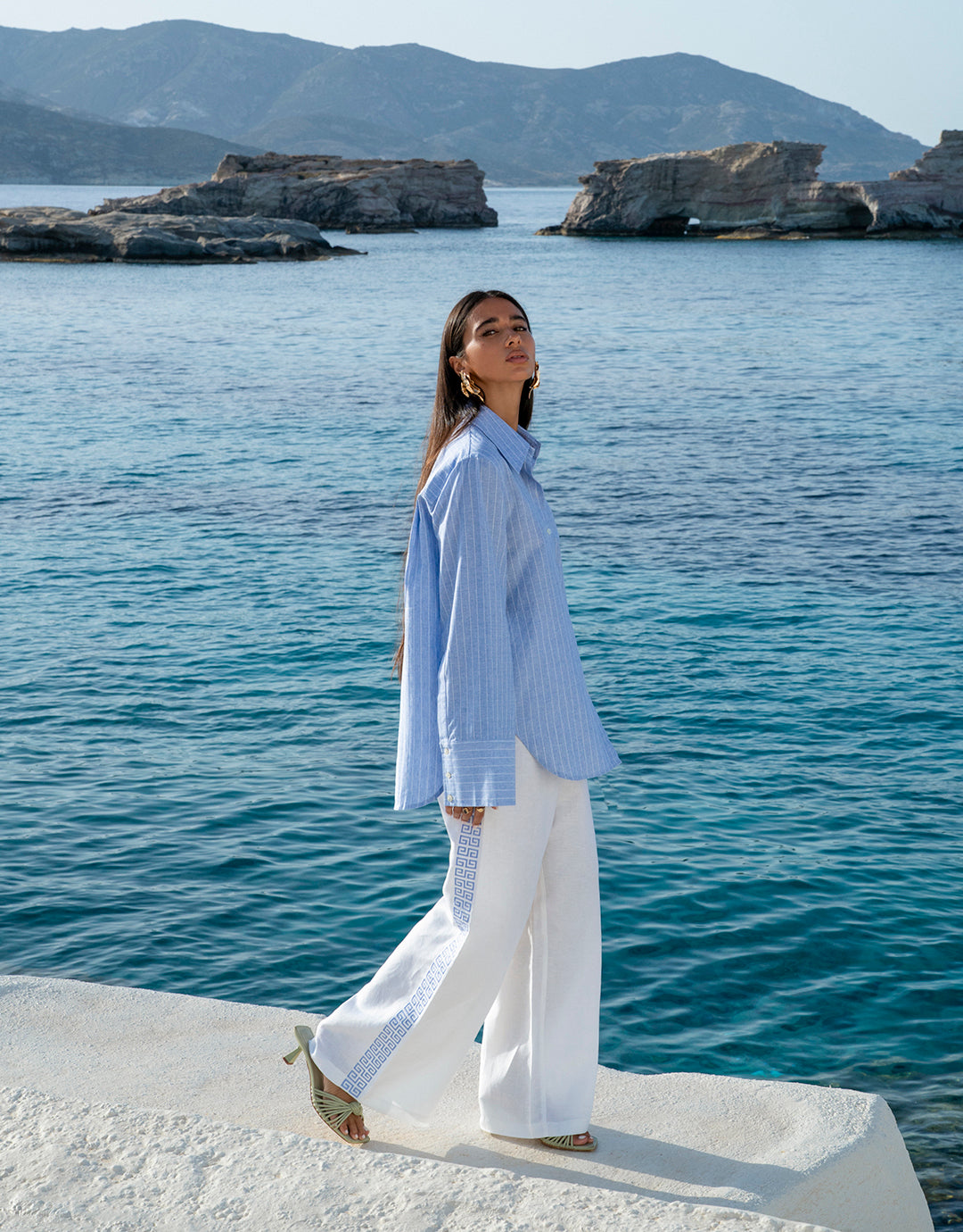 Wide Leg Pants - Sol Script