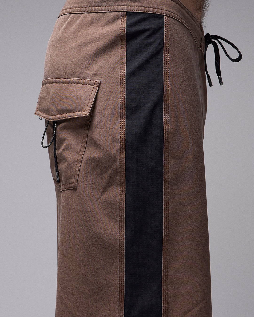 System 19" Shorts - Chocolate