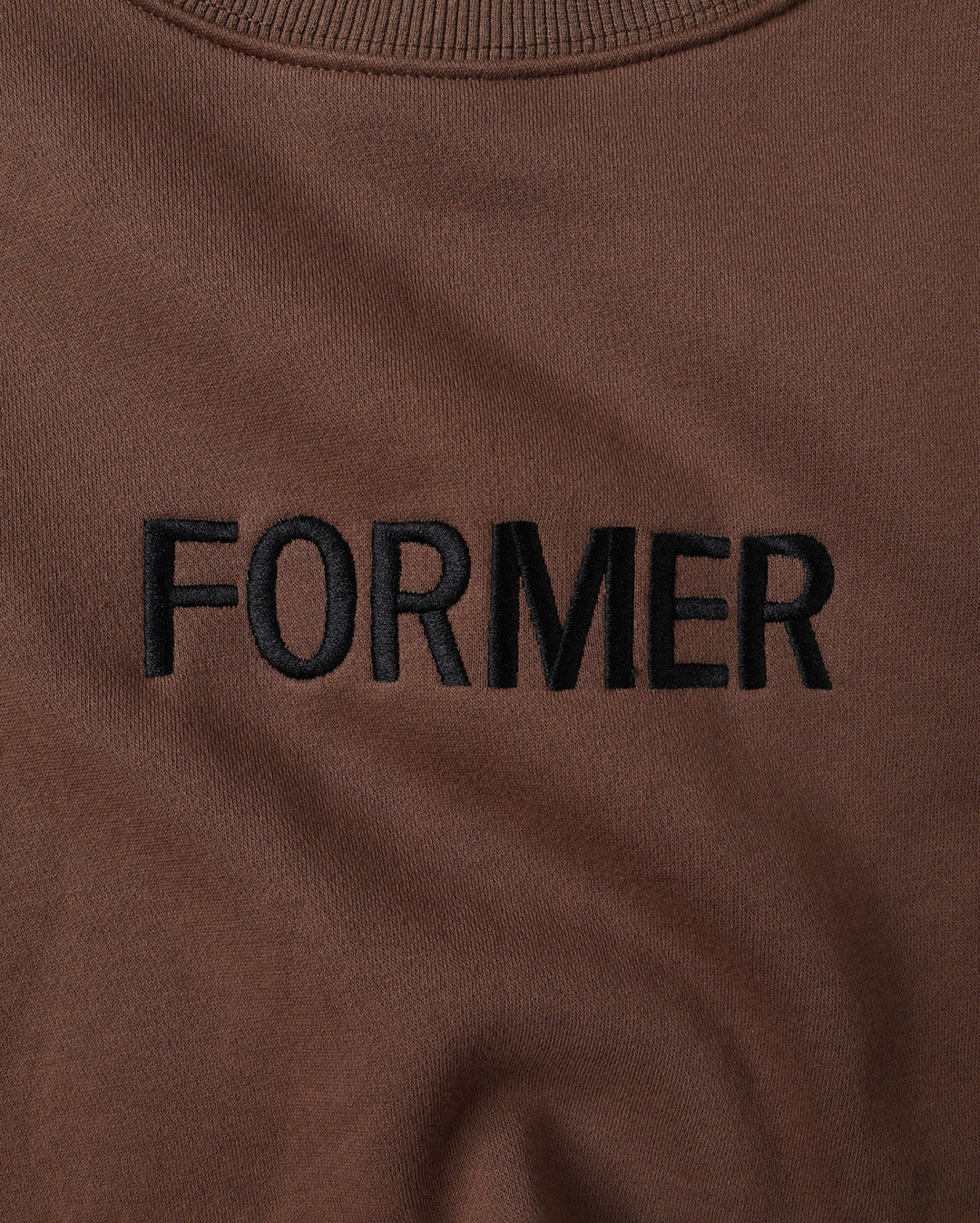 Legacy Emb Crew - Chocolate