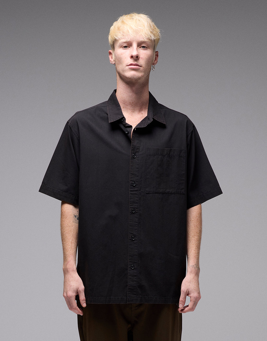 Vivian Shunning Short Sleeve Shirt - Washed Black