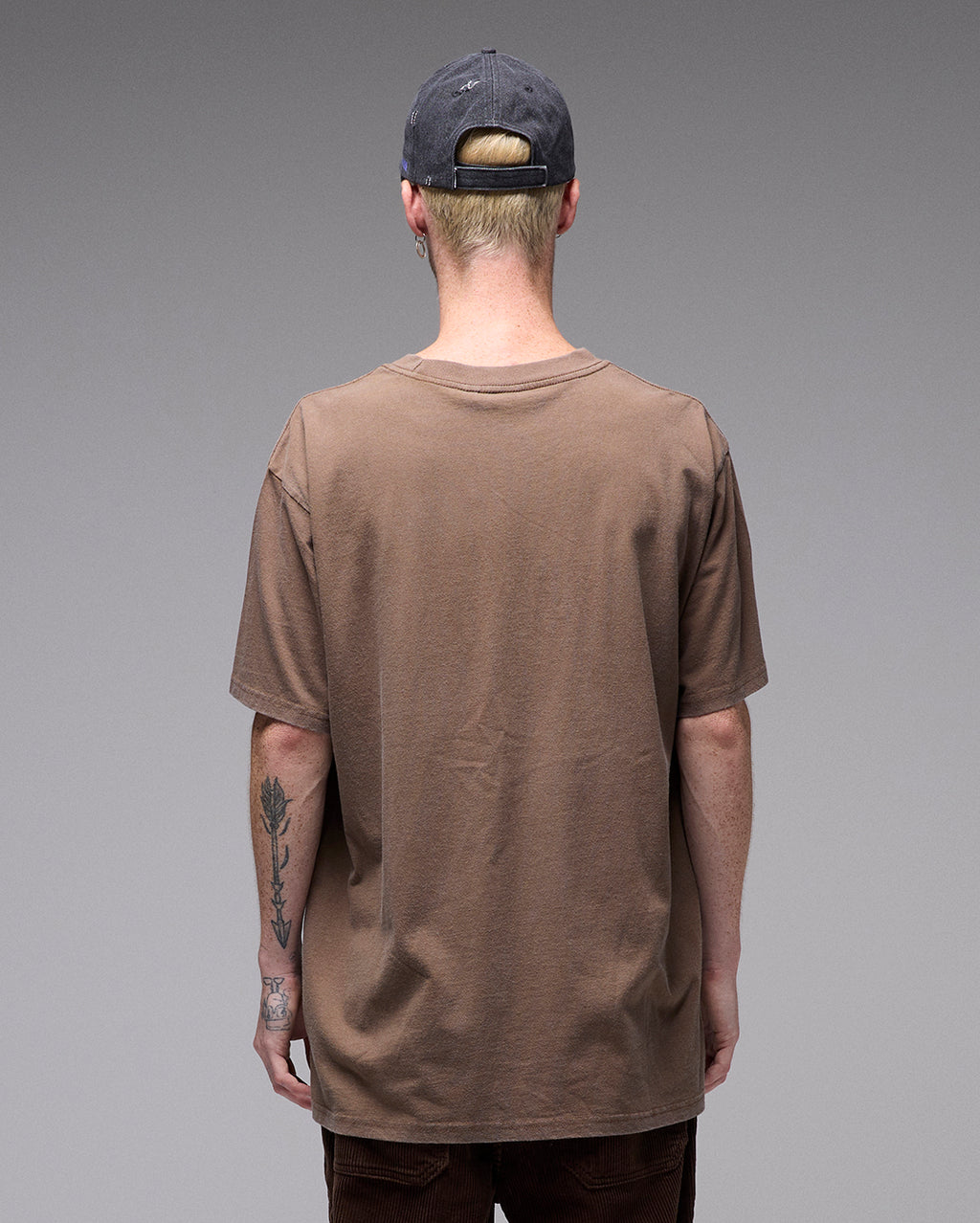 Praise T-Shirt - Washed Chocolate