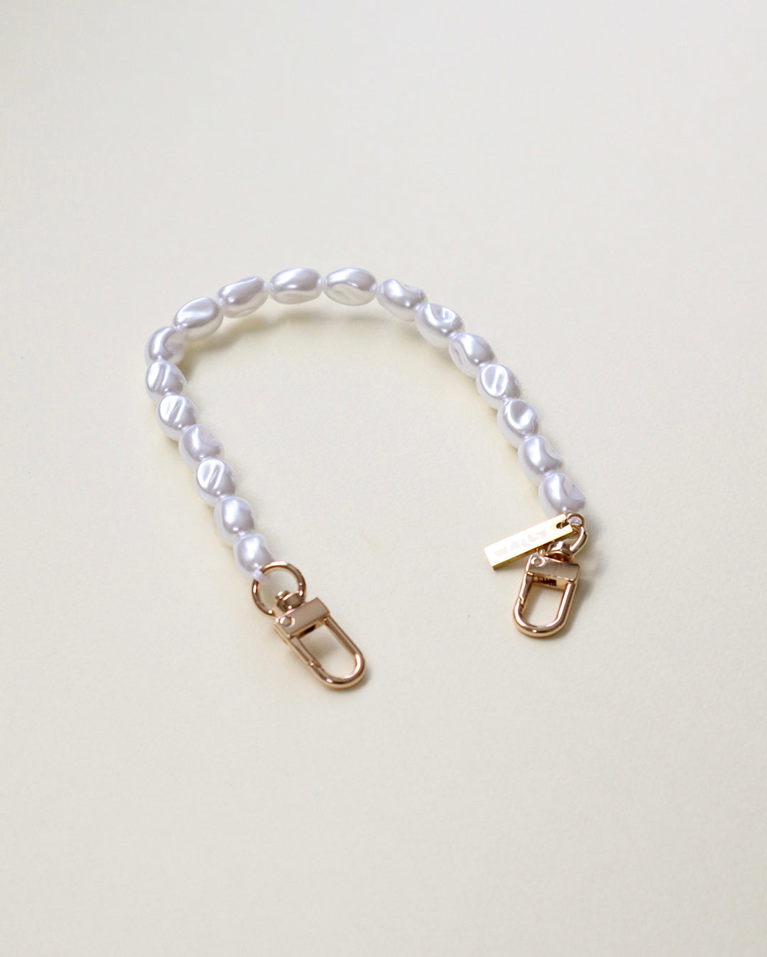 White Pearl Wrist Chain - White