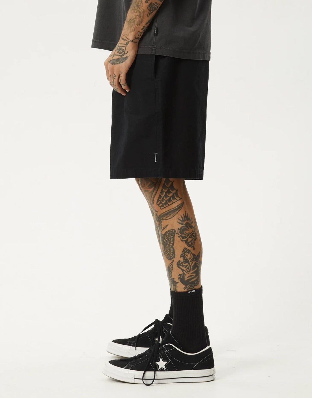 Ninety Eights Oversized 20" Shorts - Black