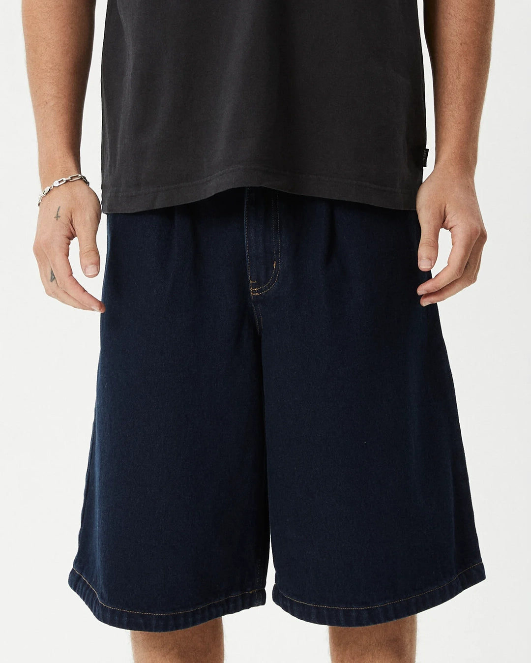 Fast Forward 24" Ultra Baggy Denim Pleated Shorts - Ink