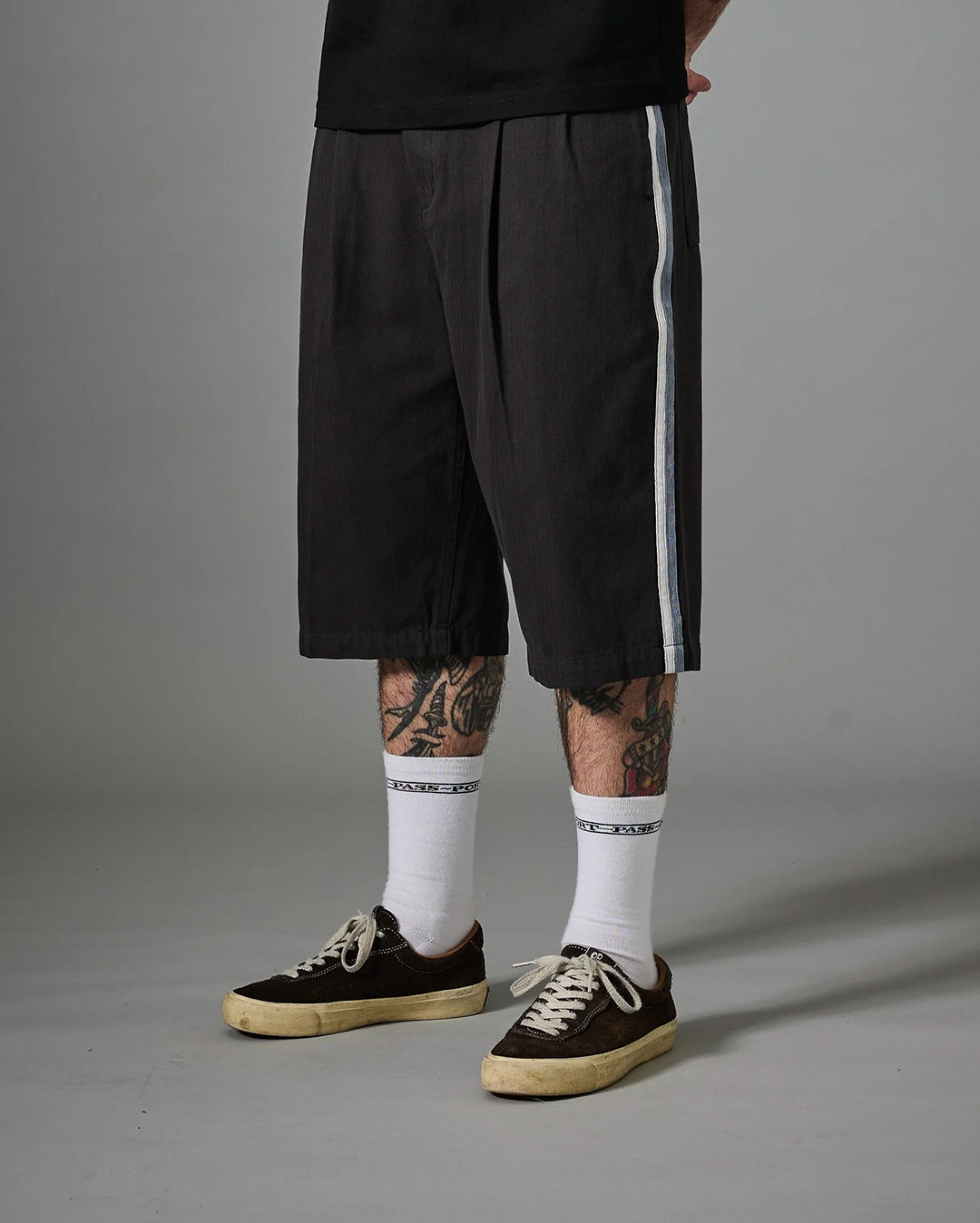 Herringbone Leagues Club Stripe Short - Vintage Black