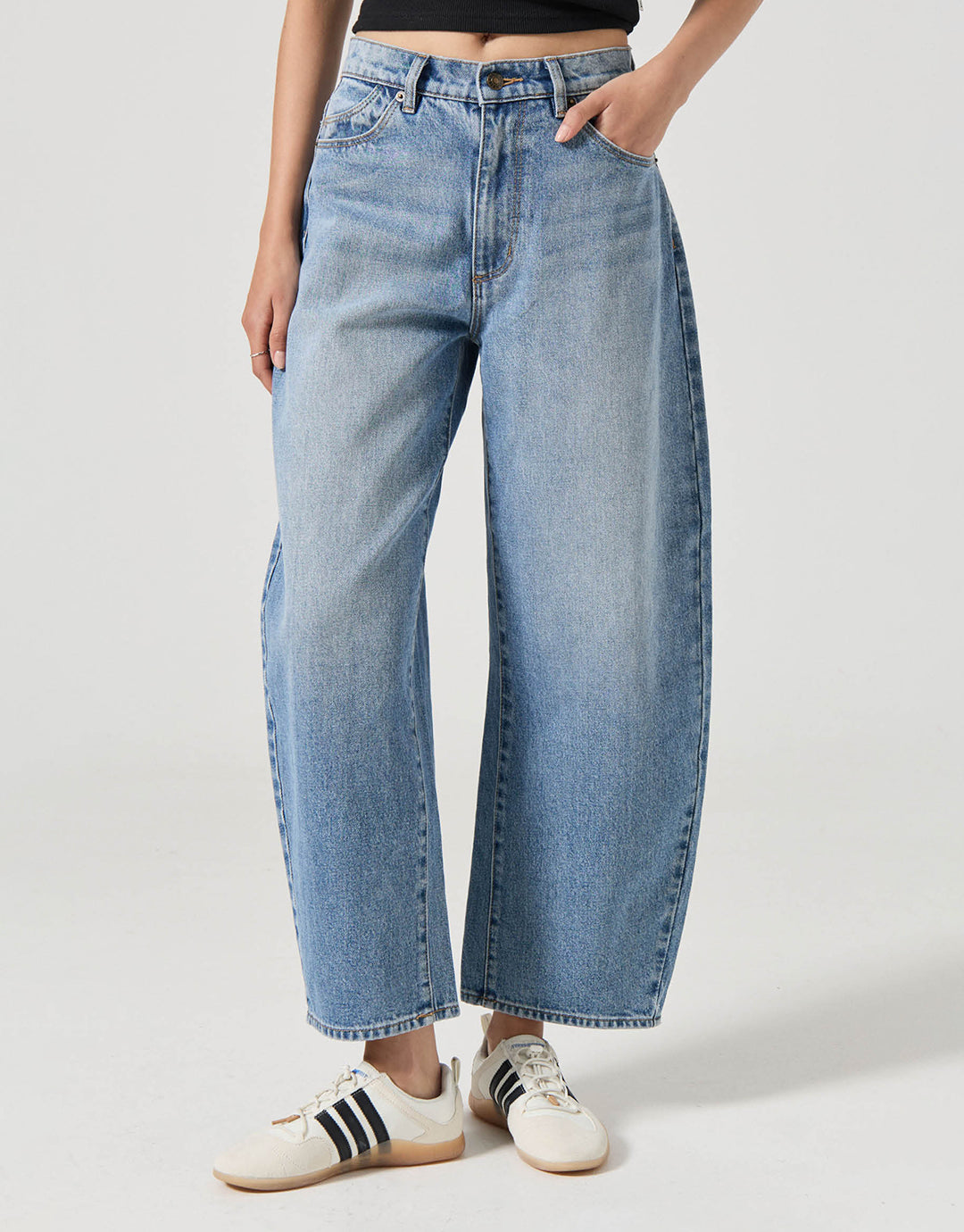 Gigi Barrel Denim Jeans