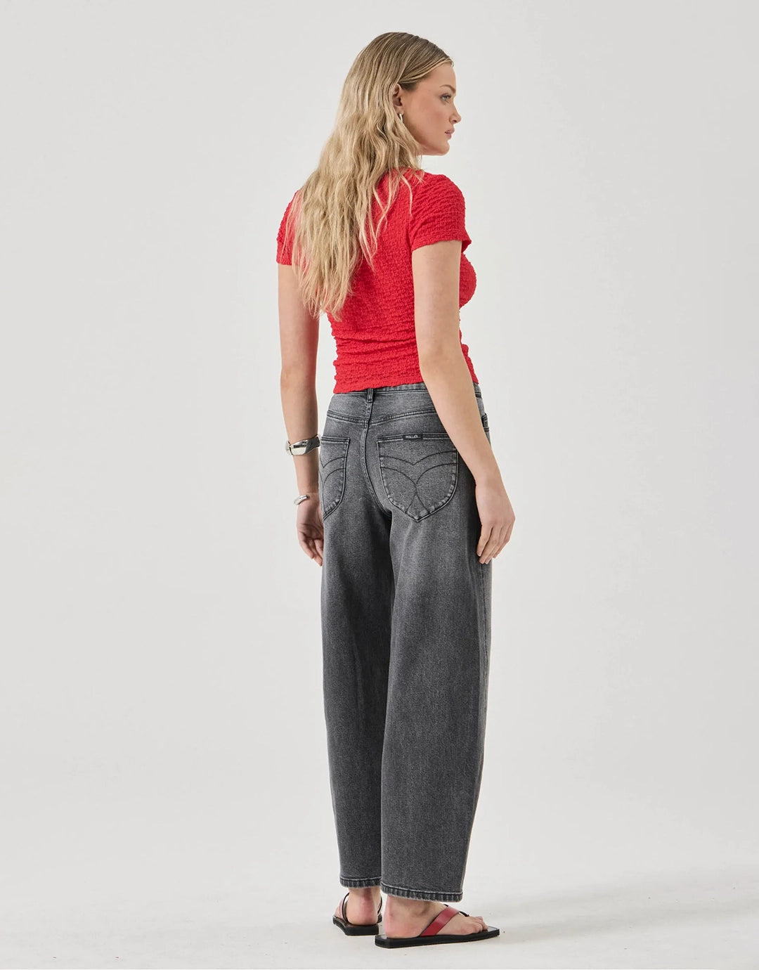 Gigi Barrel Jeans - Black Mountain