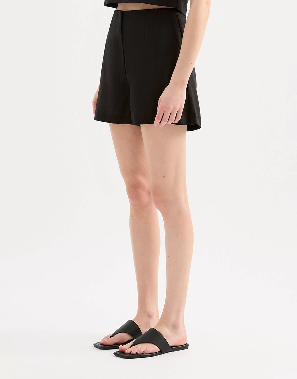 Marli Linen Short - Black