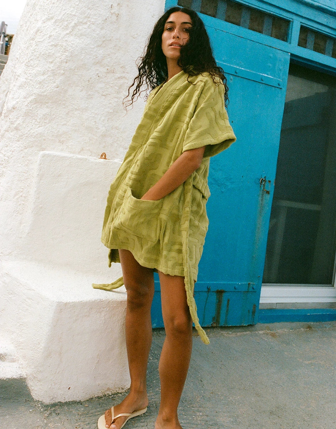 Soleil Soleil Towelling Mini Robe - Kin Aloe – Wally
