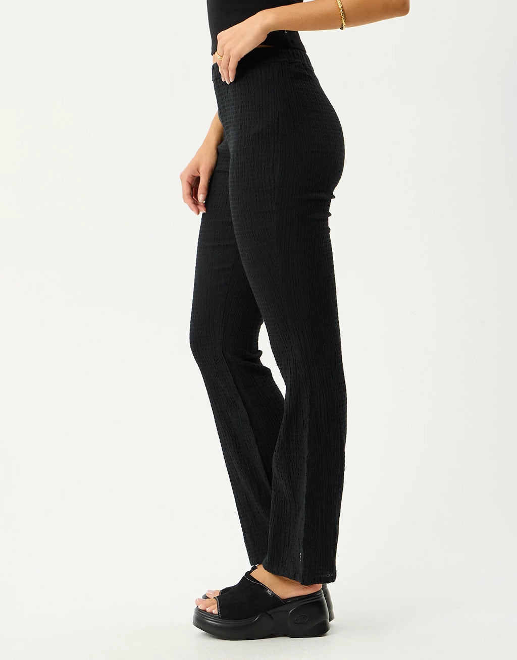 Focus Seersucker Flare Pant - Black