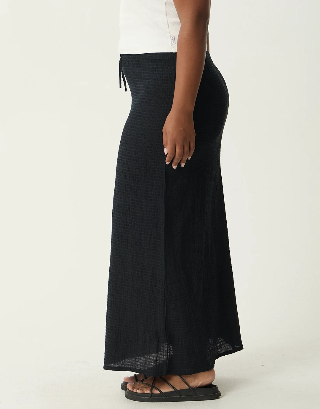 Focus Seersucker Maxi Skirt - Black