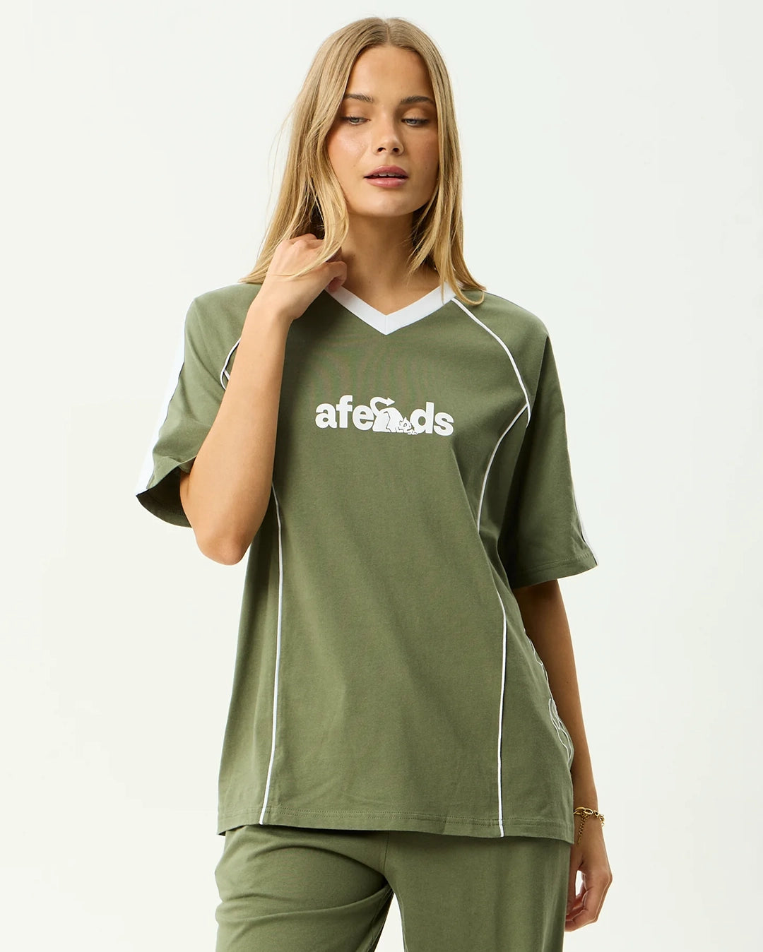 Dirts - Oversized T-Shirt - Deep Olive by Afends - view 3