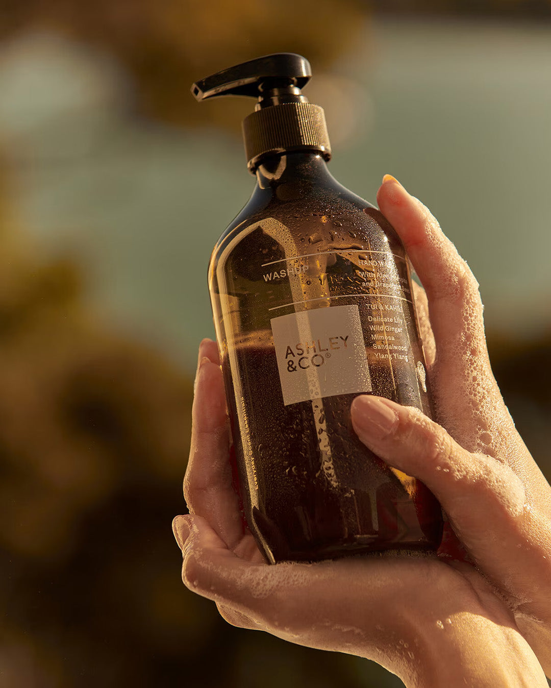 Washup - Tui & Kahili 500ml by Ashley and Co - view 3