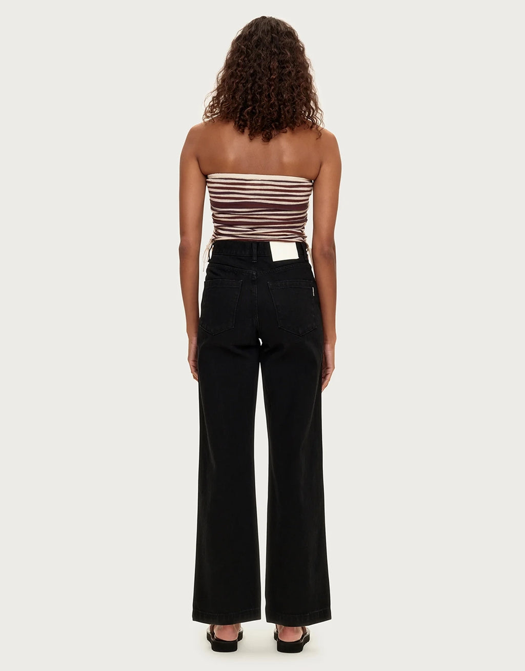 Mid Rise Jean - Black