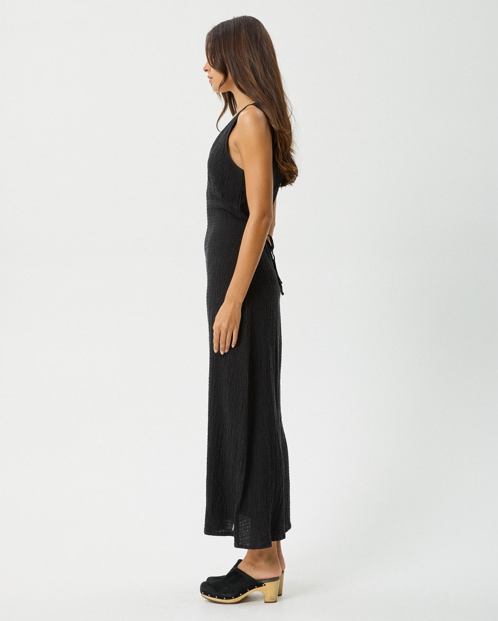 Focus - Seersucker Maxi Dress - Black - Afends