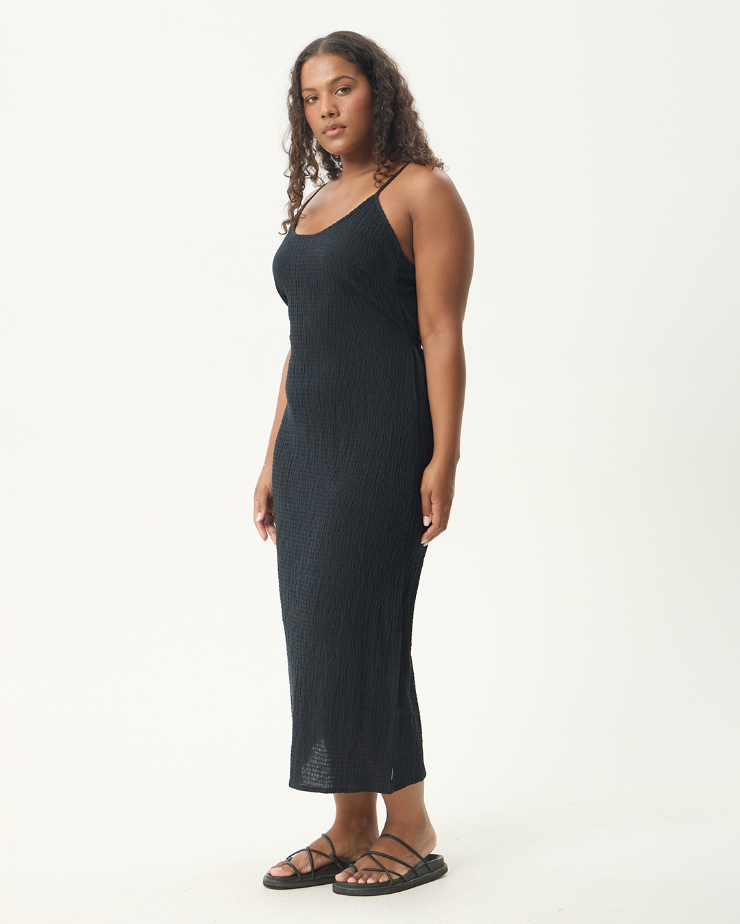 Rumi - Seersucker Midi Dress - Black - Afends