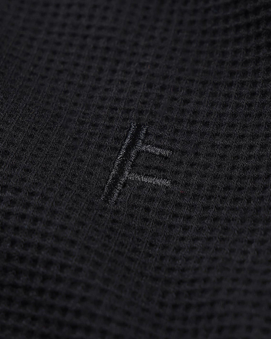 Ag Raglan Waffle - Black - Former