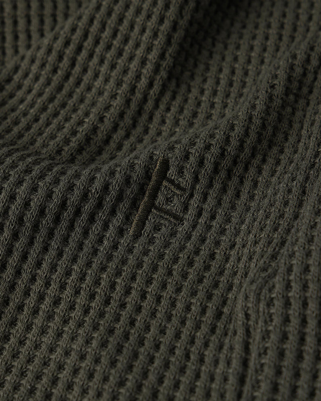 AG Raglan Waffle - Surplus - Former