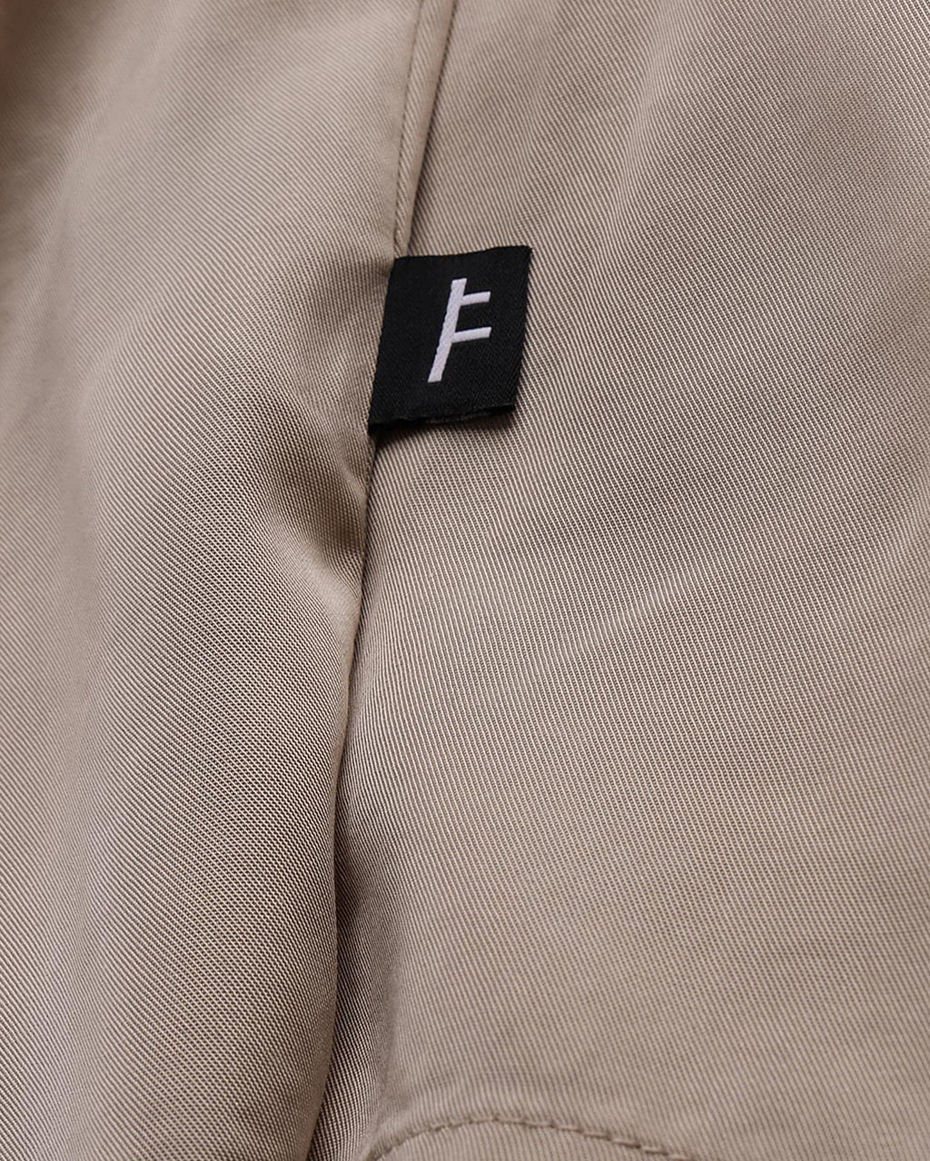 Ag Vivian Boxy Long Sleeve Shirt - Cream - Former