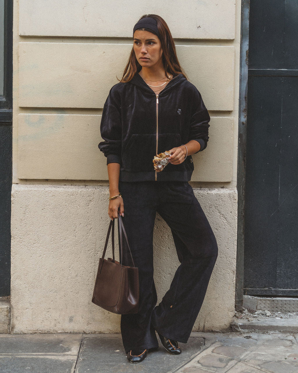 Aj Velour Trackpant - Noir - Araminta James