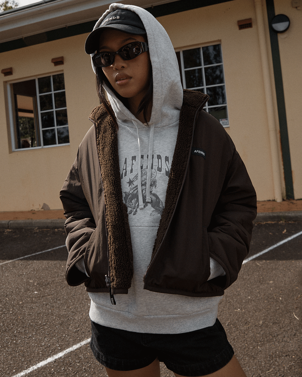 Berlin - Reversible  Polar Fleece Jacket - Coffee - Afends