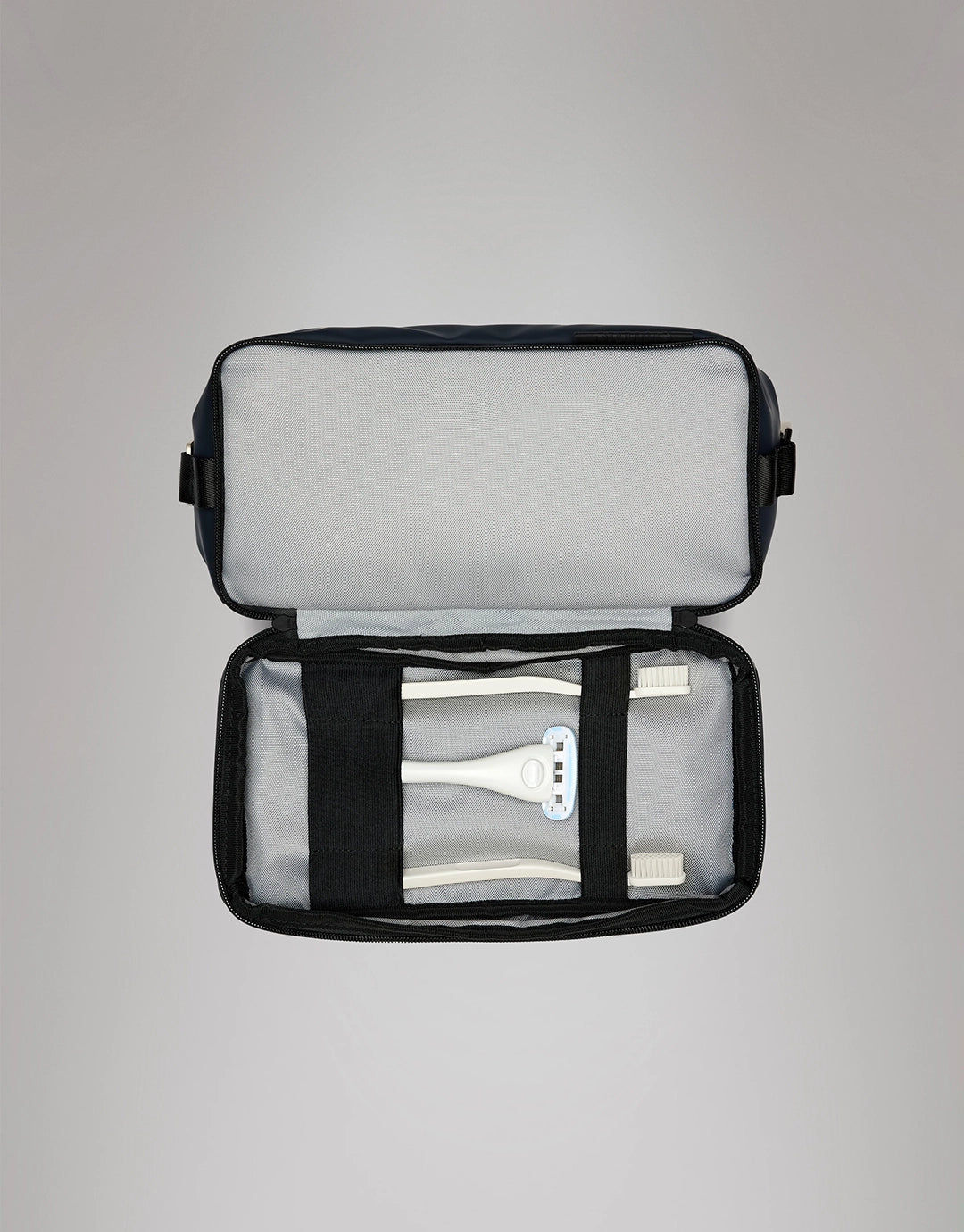 Otaru Wash Bag W3 - Black