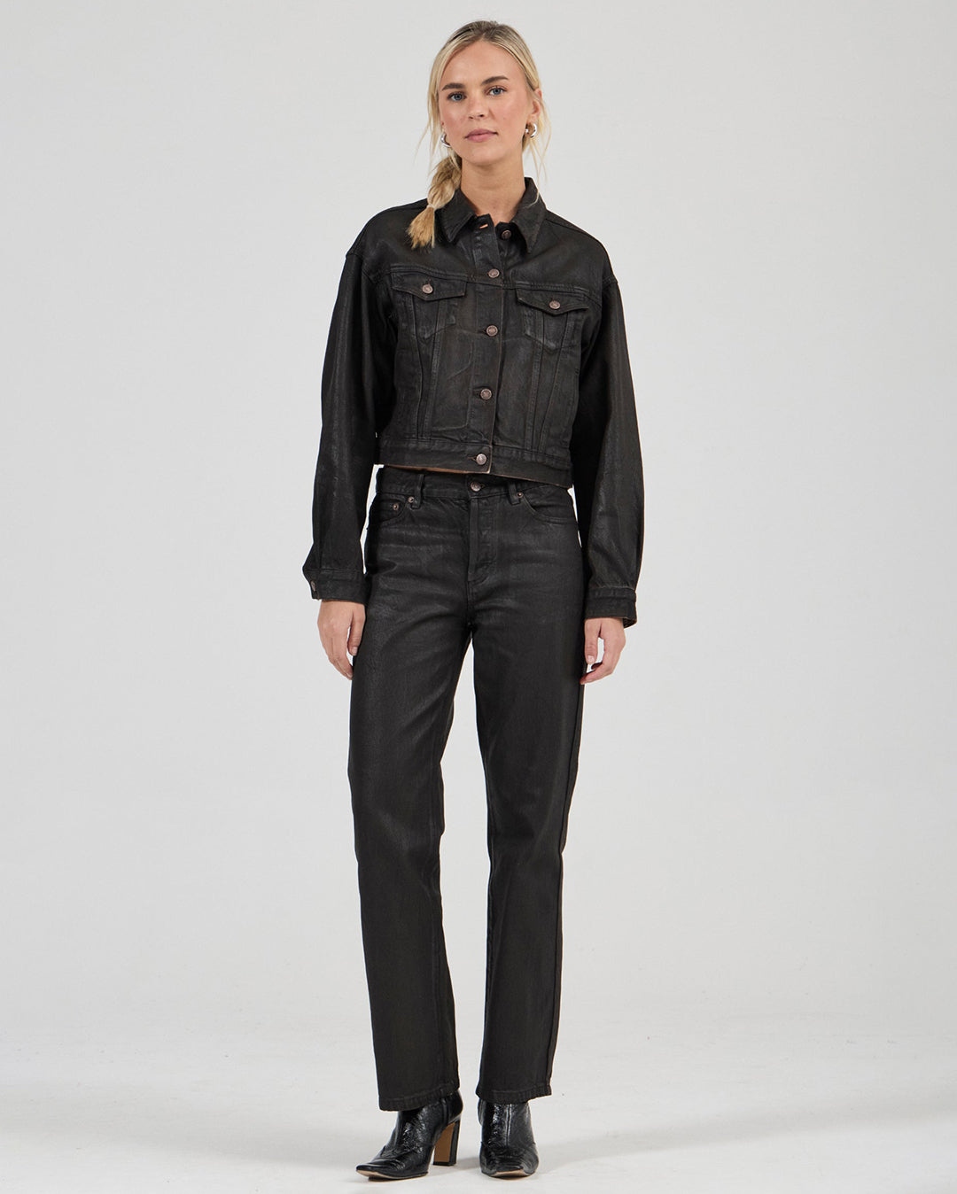 Cropped Denim Jacket Espresso Coated - Espresso - Rollas